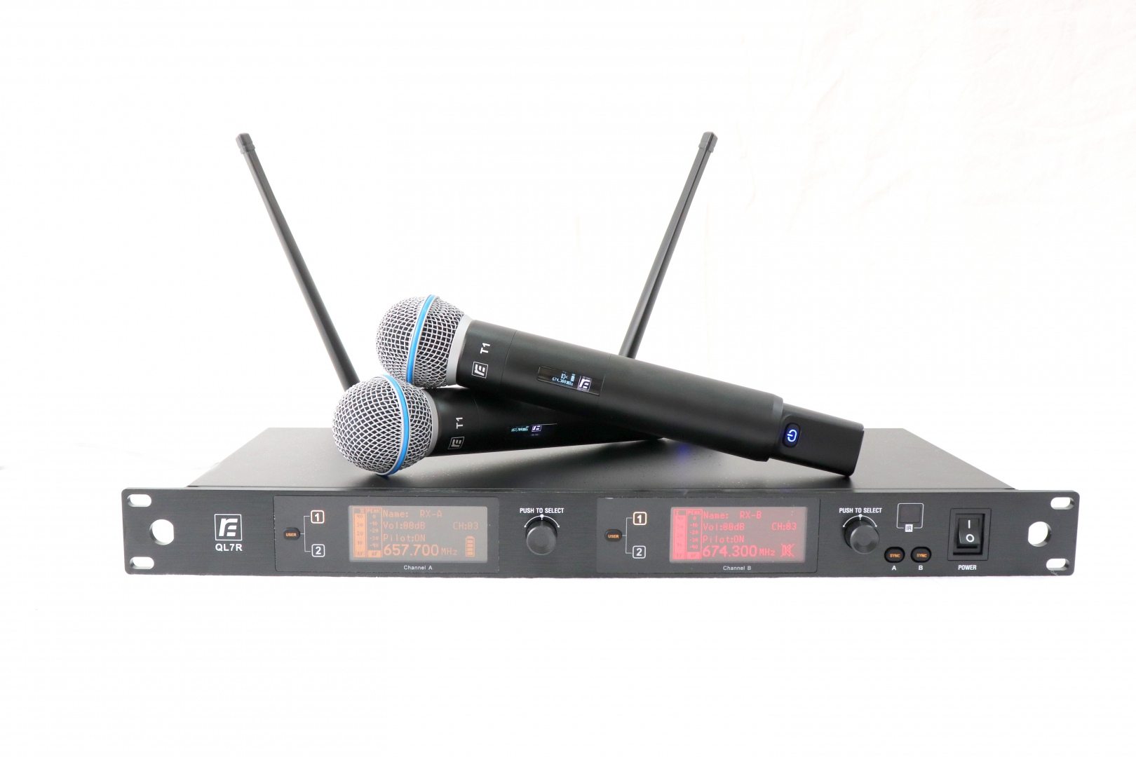 RFIntell QL7R/T1-B 720,500-754,000 МГц 2-канальная радиосистема с 2-мя ручными микрофонами в Ипатово