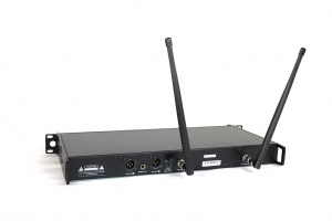 RFIntell QL7R/T1-A 651,800-683,400 МГц 2-канальная радиосистема с 2-мя ручными микрофонами в Ипатово
